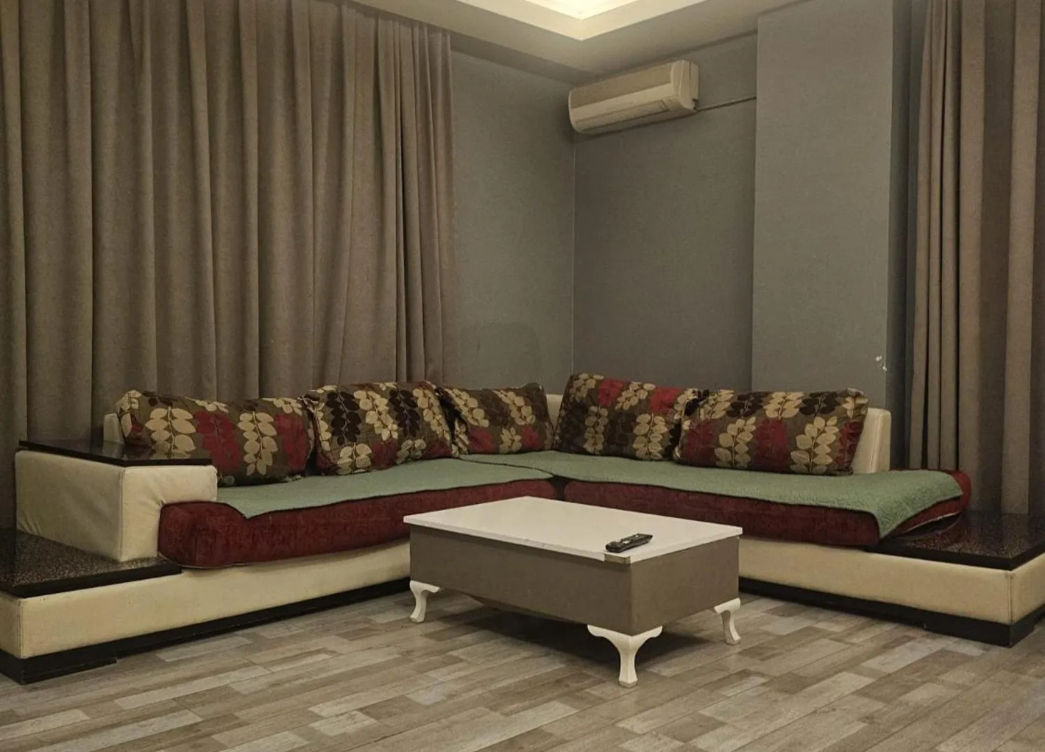 Open Atasehir Suit Stambuł